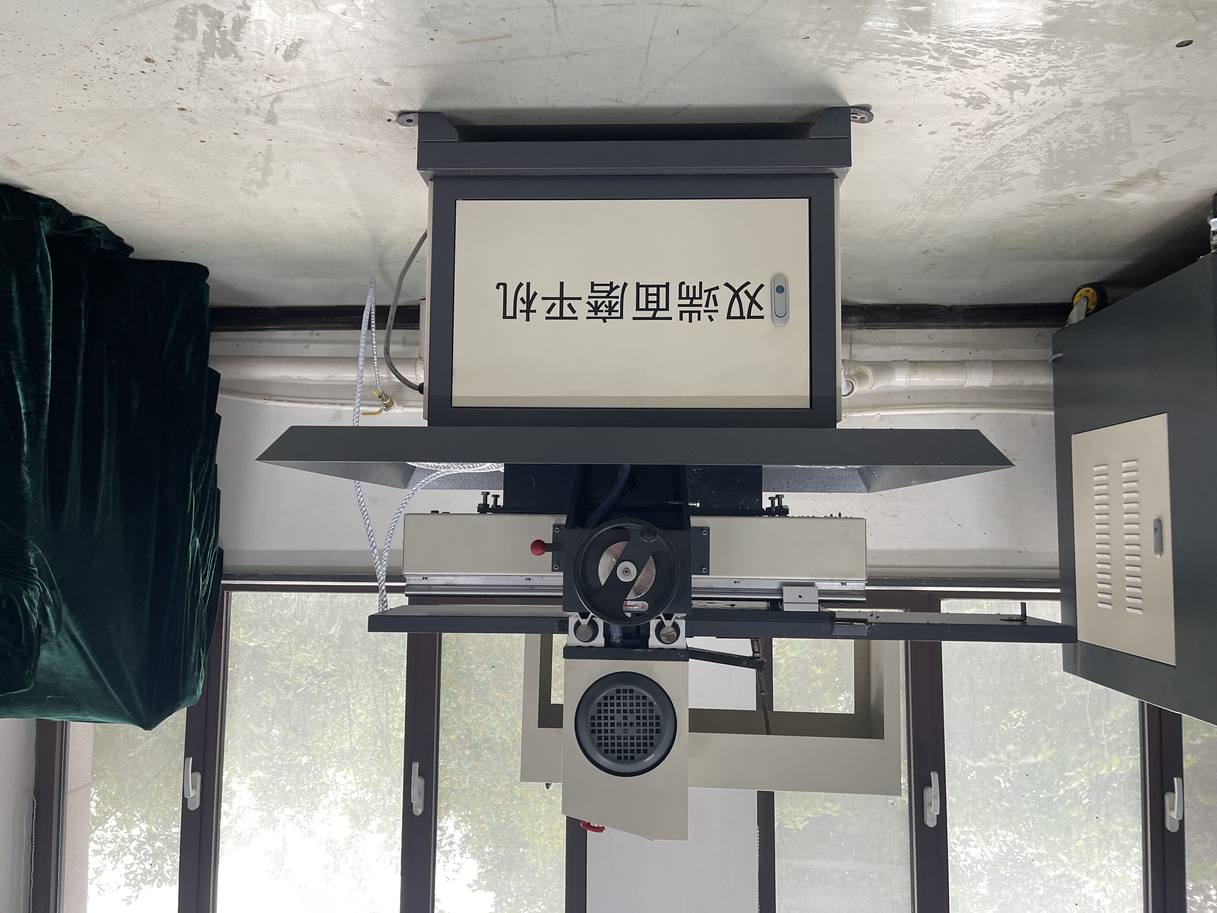 6、SMD-200型双端面磨平机