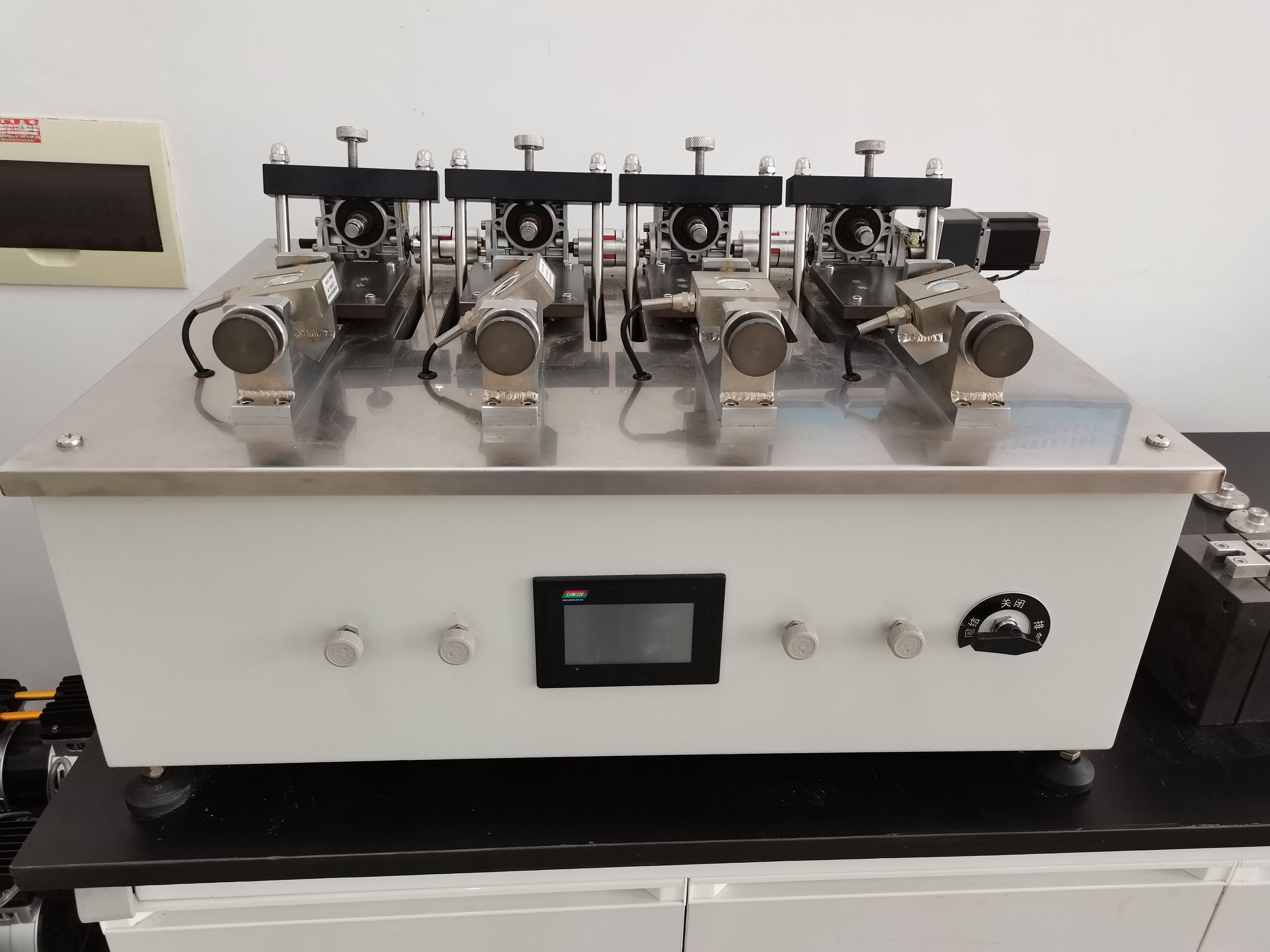 2、TT-ADS4型四联直剪仪